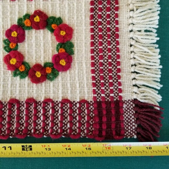 Hand Made Table Centerpiece Size 18”x 9” - Picture 3 of 6